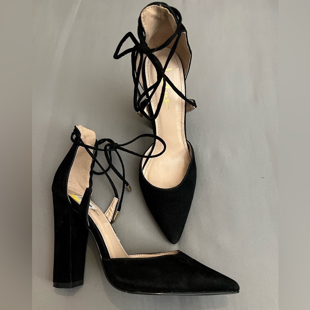 Lulu’s Faux Suede Ankle Tie Heels 7.5 - Picture 5 of 7